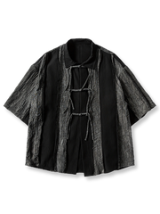 パンククロージャーとレトロ配色が特徴のワイドシャツ。