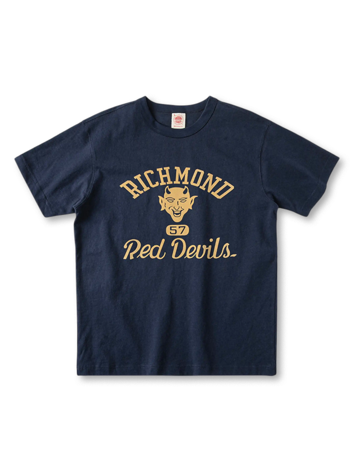 米軍第5機械化歩兵師団「レッドデヴィルス」エンブレムの植毛フロックプリントが特徴のヴィンテージTシャツ