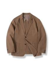 ゆったりフィットのスーツジャケット