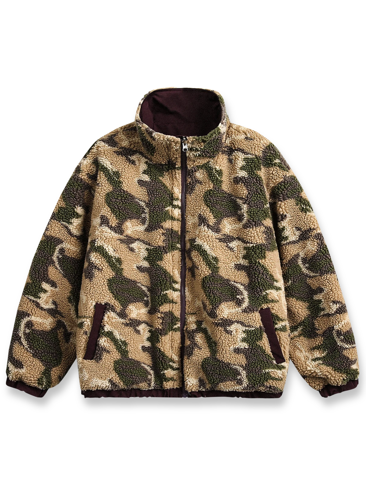 迷彩柄とシープスキンのリバーシブル中綿ジャケット。スタンドカラーで防風保温、耐久性と軽量性を兼備。
