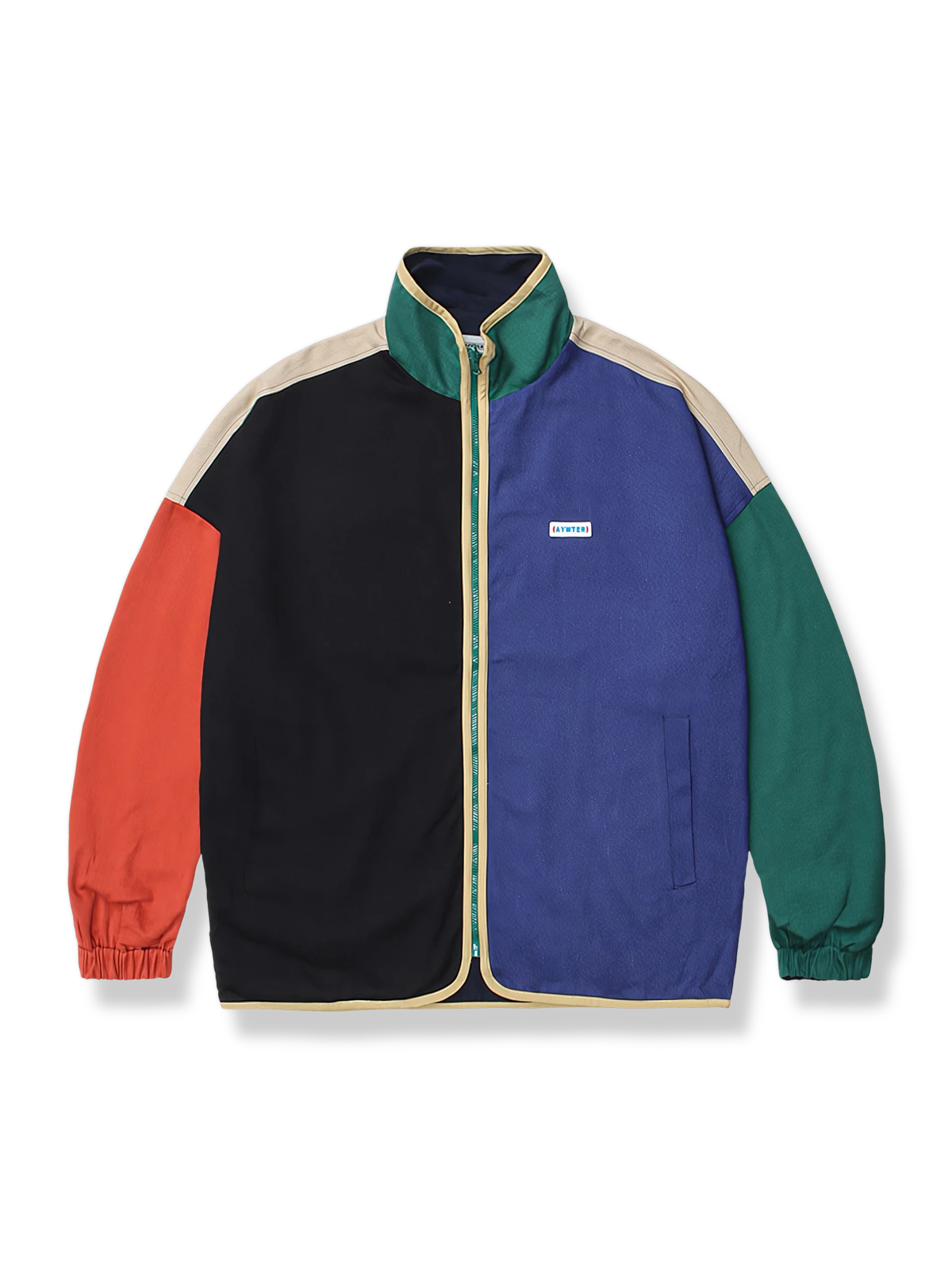 リバーシブル仕様のストレートフィットコンビジャケット