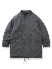 リバーシブル仕様のワークコットン×厚手コーラルフリースコート。