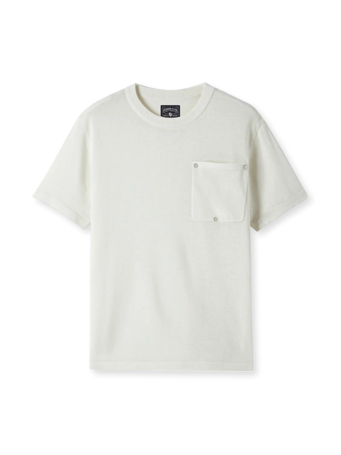 ポケットリベットテンセルリネンニットTシャツの全体図、胸ポケットとリベットディテールを強調。