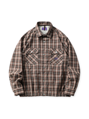 100%コットンの先染めチェック柄を使用し、ルーズシルエットとフラップポケットが特徴のリデザインジャケット。