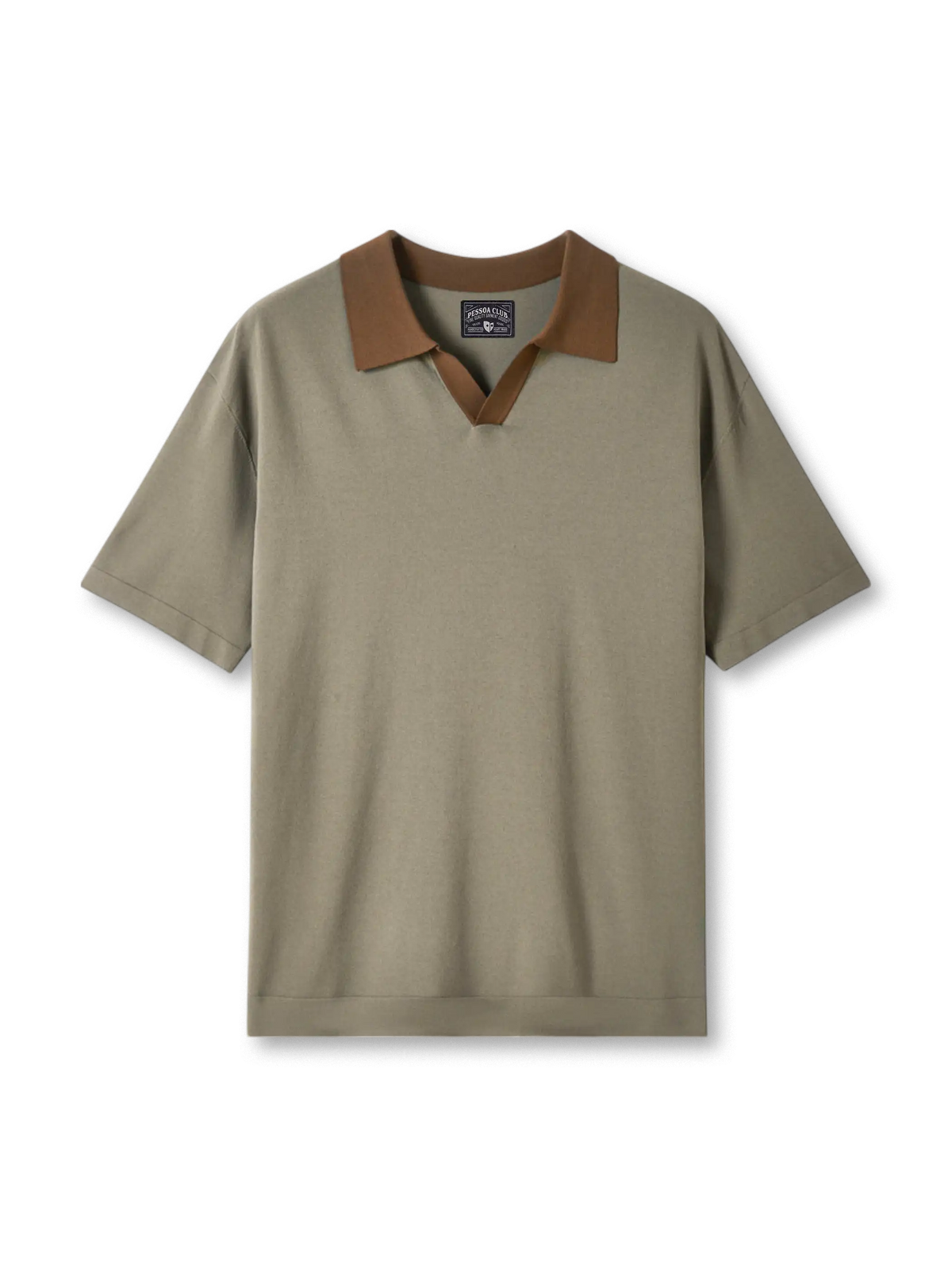 しなやかなレーヨン混紡とシーガルカラーが映えるニットポロシャツ