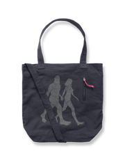 ウォッシュ加工キャンバスと3WAY仕様の通勤ショルダーバッグ。