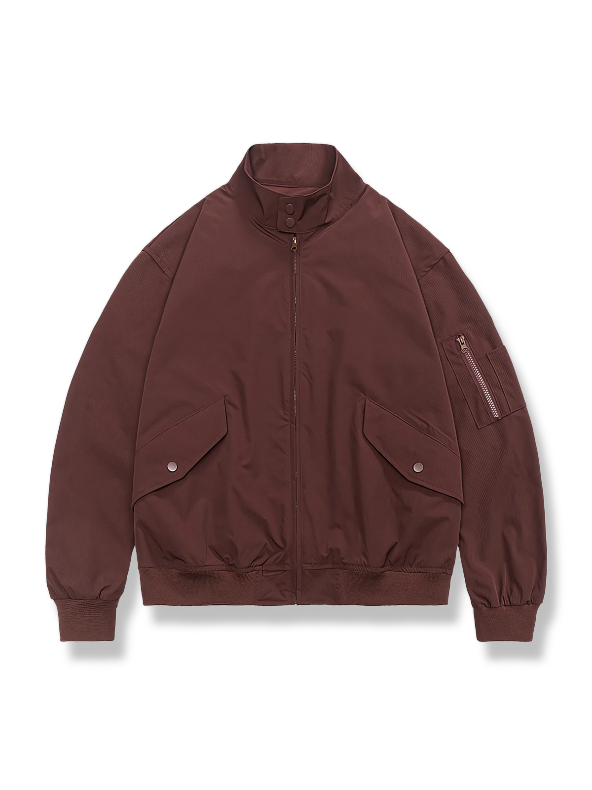 無地3色展開のスタンドカラージャケット、ゆったり袖と飾りポケットが特徴。