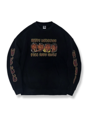 スプレーダイと破壊加工が特徴のヴィンテージフリーススウェット