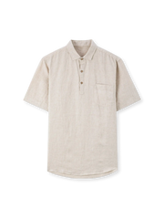 1950年代リゾート風デザインとスラブ糸素材が特徴のリネンプルオーバーポロシャツ