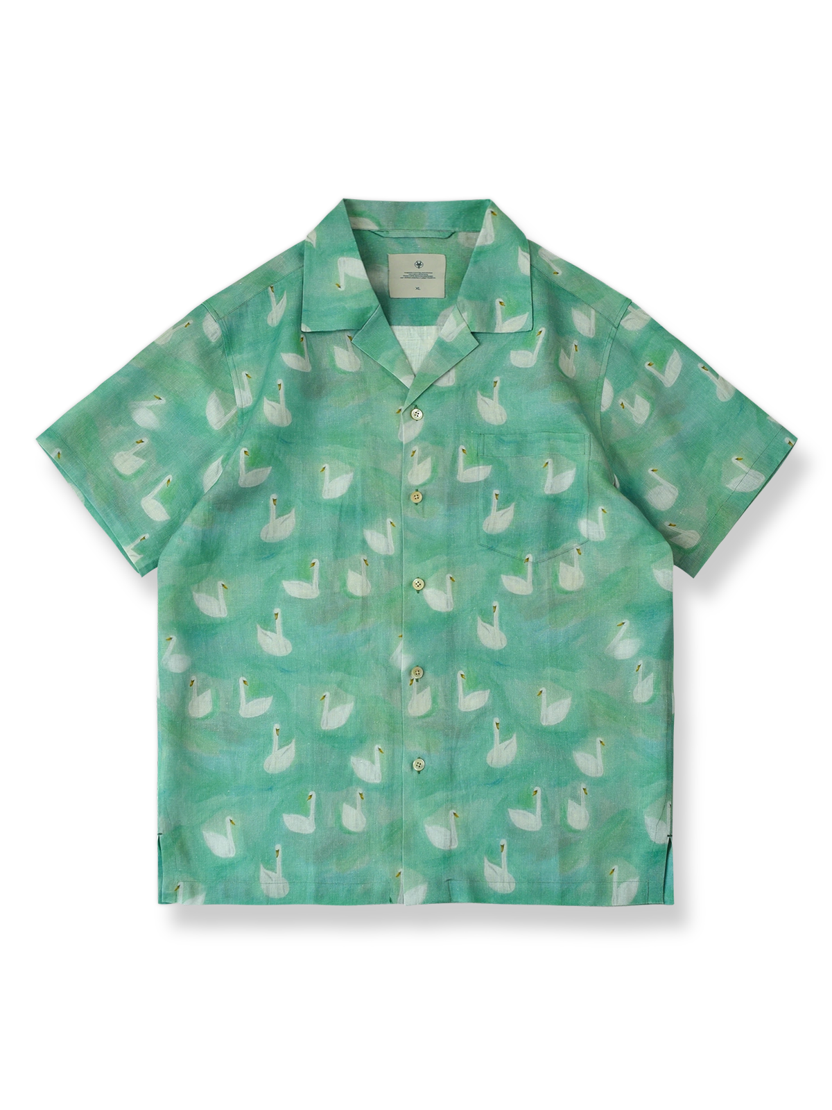 スワンプリントリネンキューバシャツ。