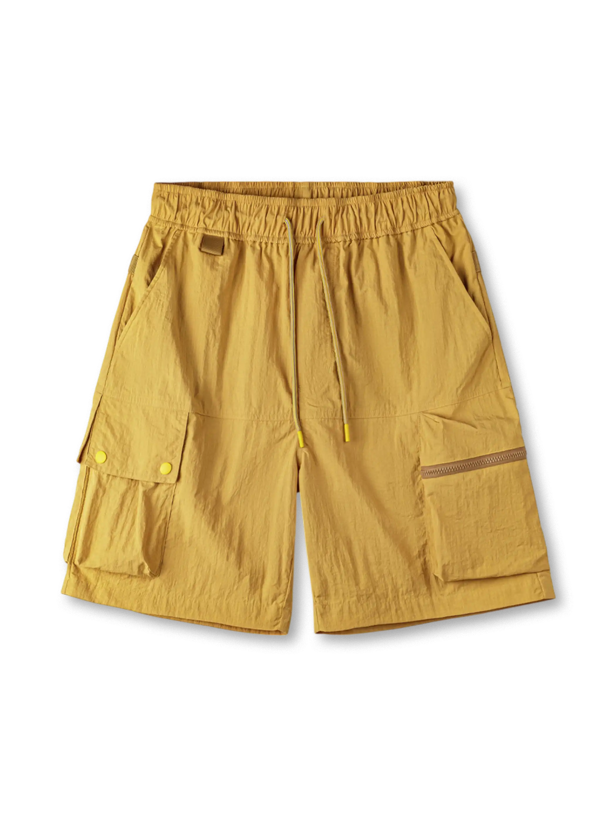タスロン生地とアシンメトリックポケットが映えるライトウェイトカーゴショーツ