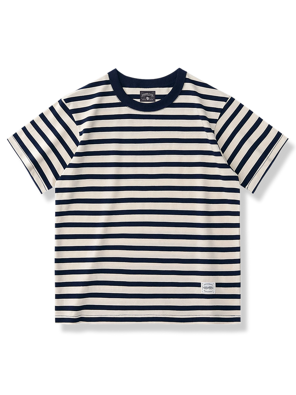 レトロ配色の細ストライプが映えるコットンTシャツ。
