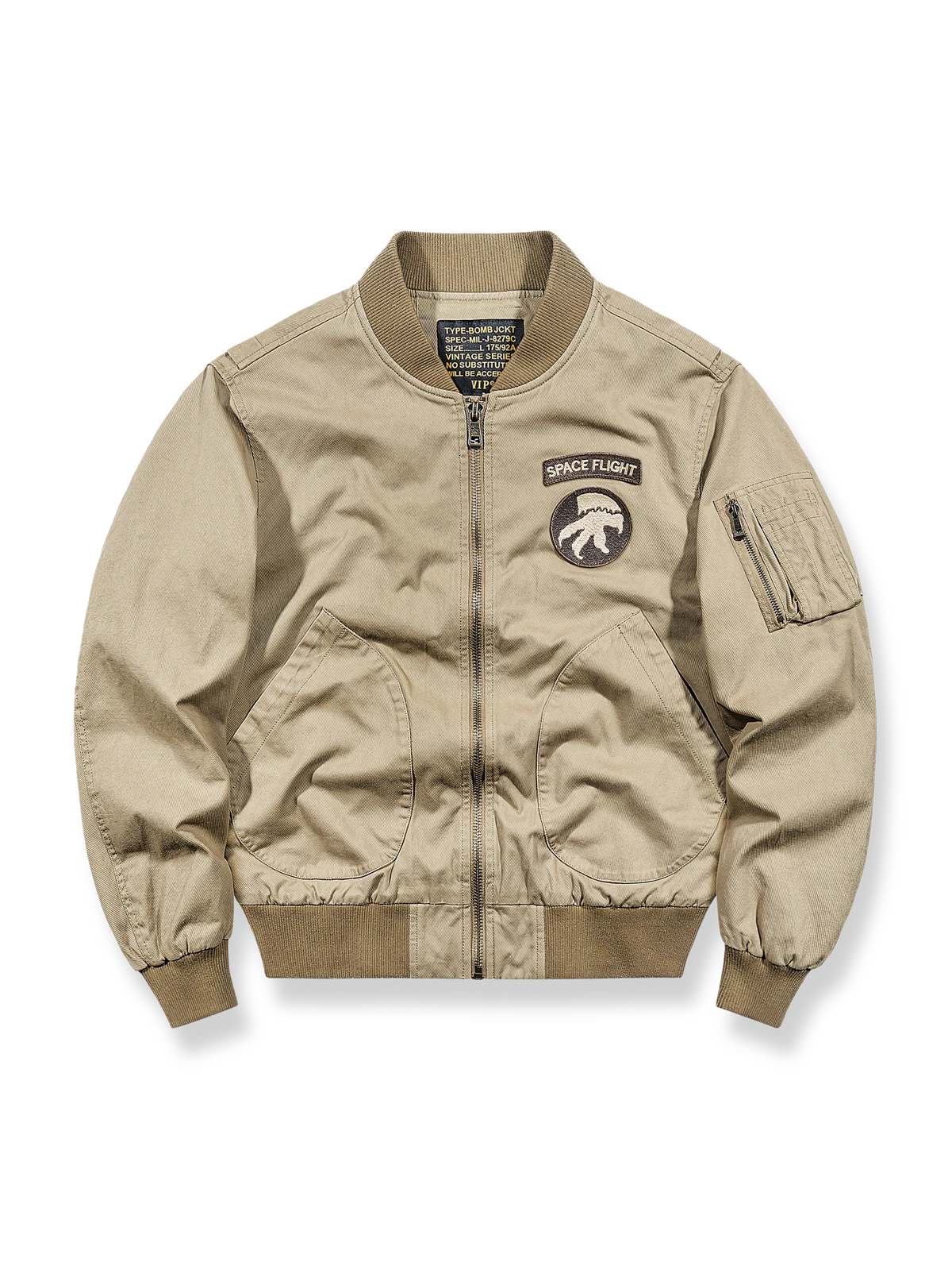 3色展開の刺繍バッジ入りフライトジャケット