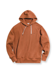 グレー・ブリックレッド・アプリコットの3色展開、胸元に英字ロゴ入りのプルオーバーパーカー。