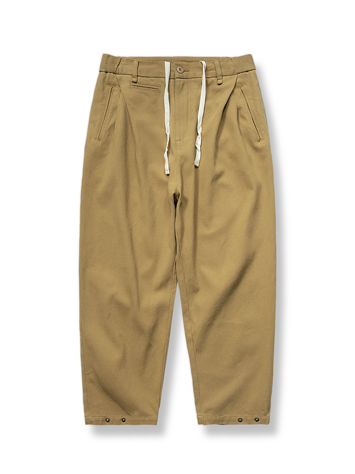 ウェビングヒモ付きのコットンツイルスラックス（３色展開）