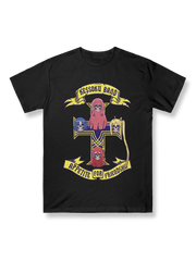 『ぼっち・ざ・ろっく！』アニメプリントTシャツの正面画像。キャラクターとクラシックなロックバンドの要素