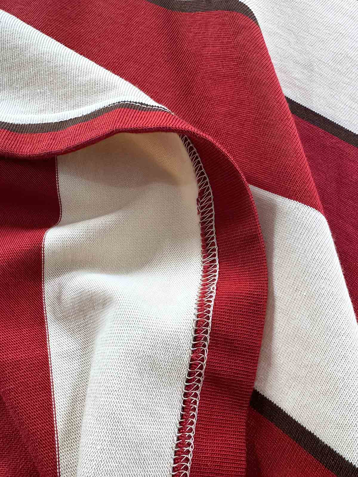 ストライプデザインと刺繍ディテール 詳細画像