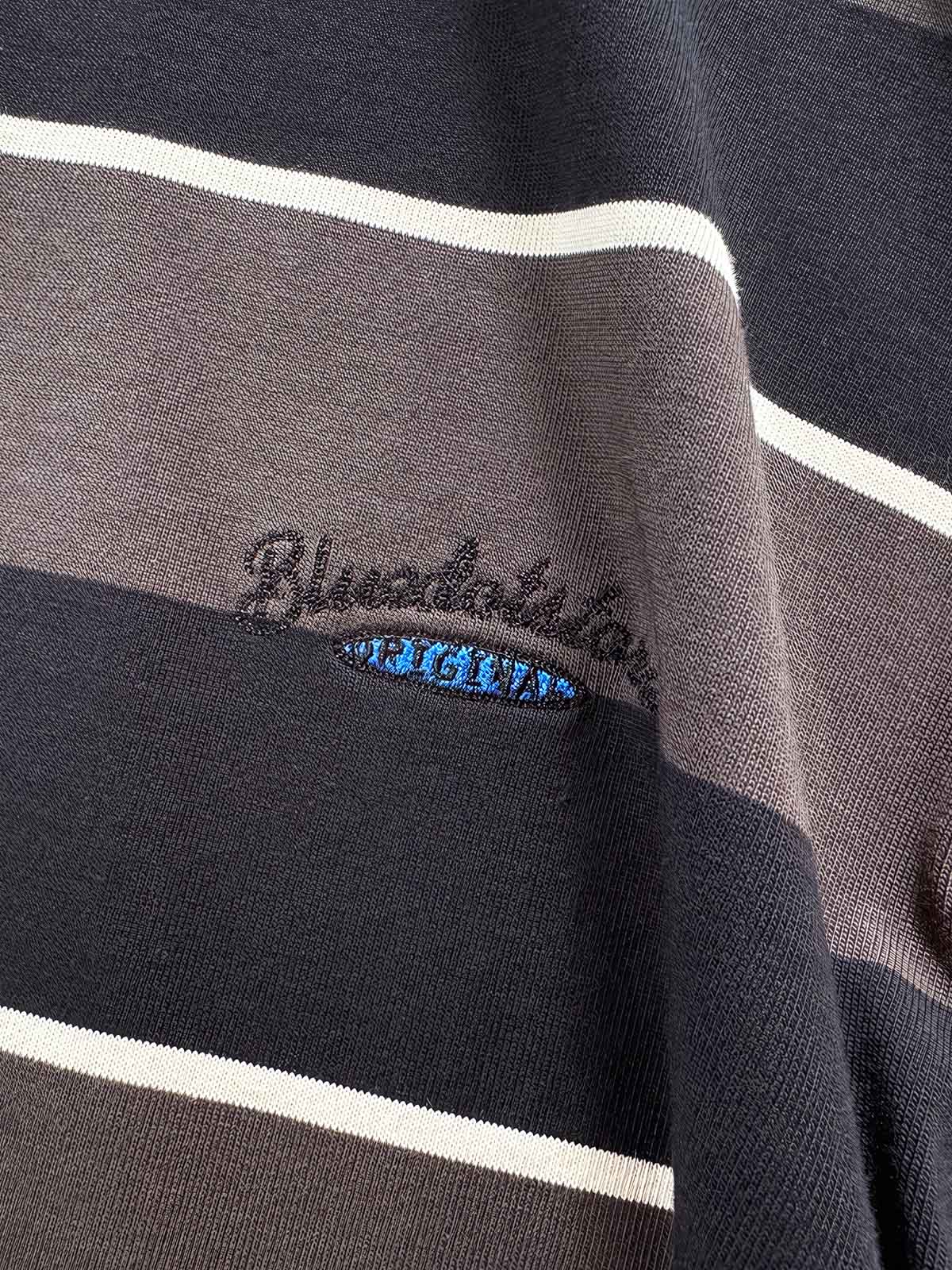 ストライプデザインと刺繍ディテール 詳細画像