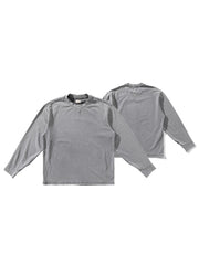 製品画像: インディゴウォッシュのヴィンテージ風長袖Tシャツの正面展示
詳細画像: Tシャツの襟元と袖口の三角カットディテールのクローズアップ