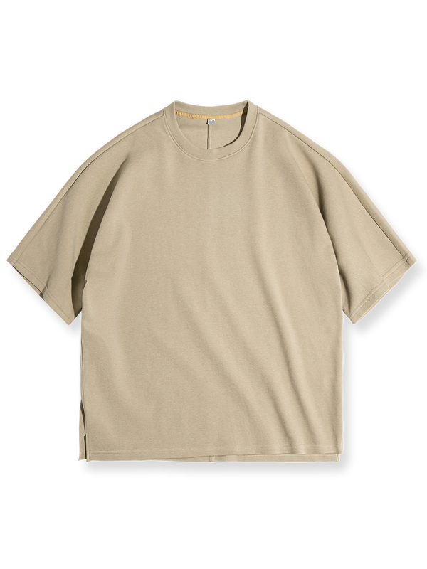 トレンドカラーのビッグシルエット、抜け感あるドロップショルダーで快適なユニセックスTシャツ