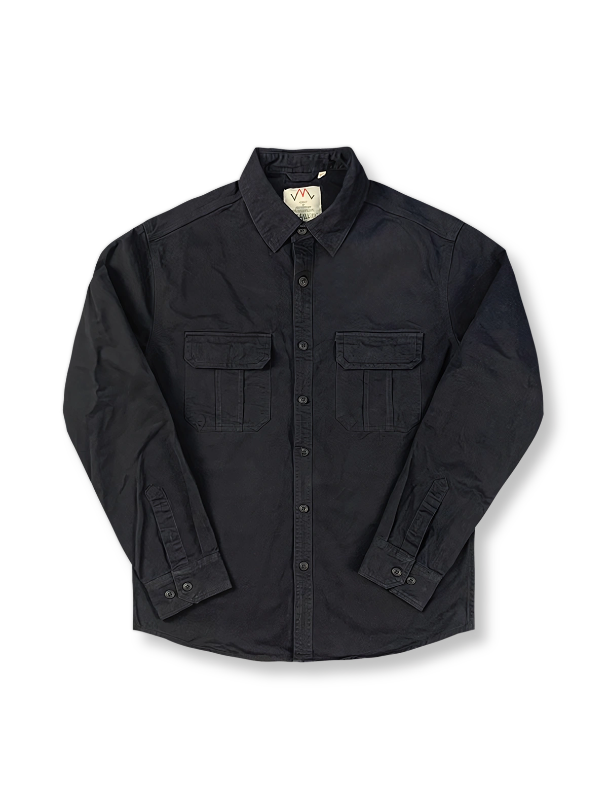 ツイル織りの質感と耐久性が際立つサージワークシャツ