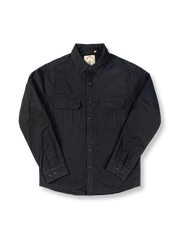 ツイル織りの質感と耐久性が際立つサージワークシャツ