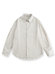 綿×ナイロン混紡生地の二色ストライプ長袖シャツ。