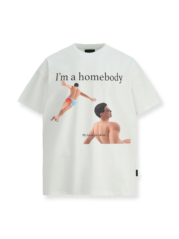 ユーモアメッセージが特徴のプリント半袖Tシャツ