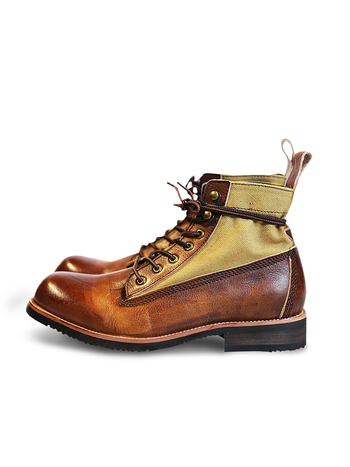 職人のカラーラビング技術による自然なユーズド感と軽量コンビ素材の快適レザーブーツ