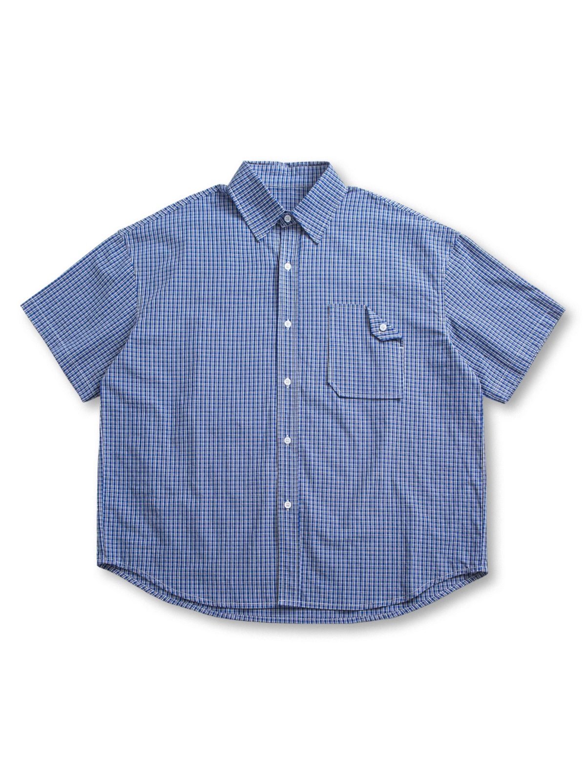 1950年代ワークシャツ由来のグリッド柄とボタンダウンカラーが特徴の半袖シャツ
