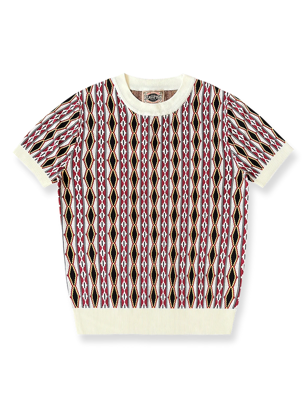 ナバホ柄プリントが映えるヴィンテージ風半袖Tシャツ