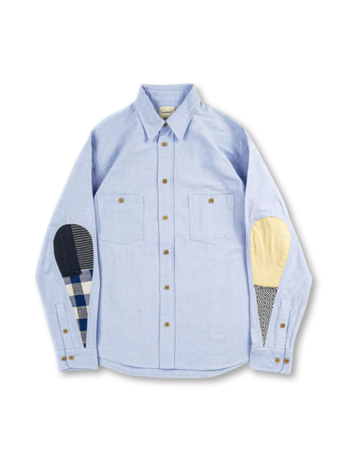 パッチワークデザインが特徴のヴィンテージ風オックスフォードシャツ