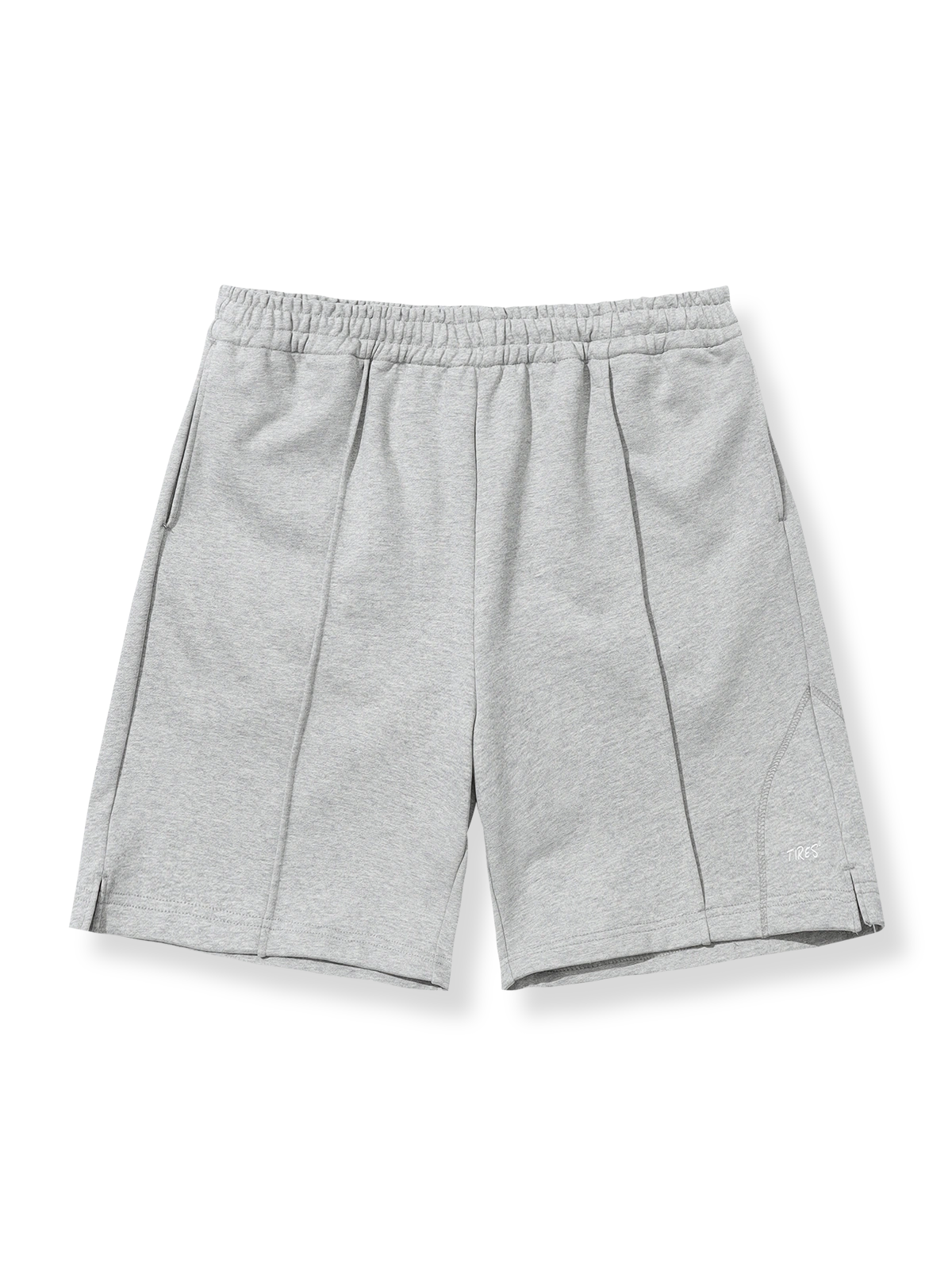 ヴィンテージパイル生地のショートパンツが前面から見える商品画像