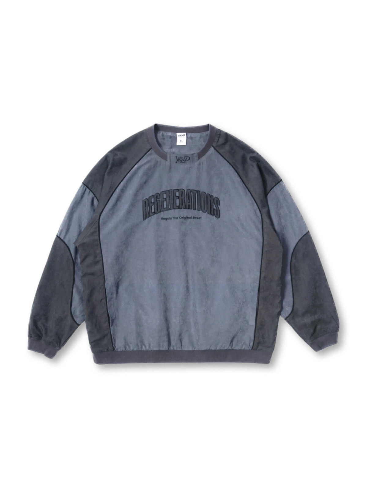 ラグランスリーブとパネル切り替えが特徴のスポーティなヴィンテージスウェット。機能的な両サイドポケット付き。