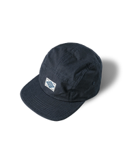 ビンテージウォッシュ加工が施されたコットンキャップ。