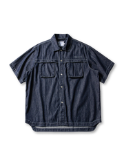 ヴィンテージ色落ちとステッチワークが特徴のデニム5分袖ワークシャツ