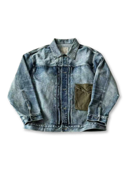 高品質デニム使用のウォッシュ加工ヴィンテージジャケット。胸ポケット付きで機能的。
