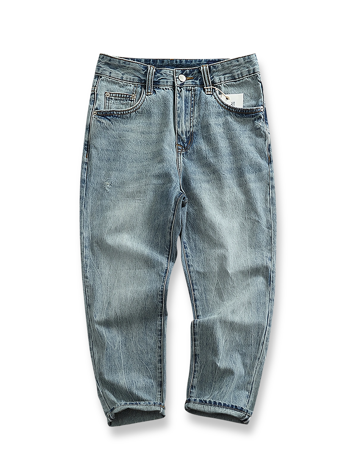 ヴィンテージ風ウォッシュ加工が施されたテーパードデニムパンツ