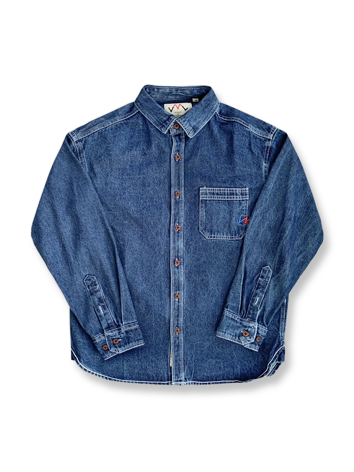 ヴィンテージウォッシュ加工のワーク風デニムシャツ（刺繍入りポケット付き）