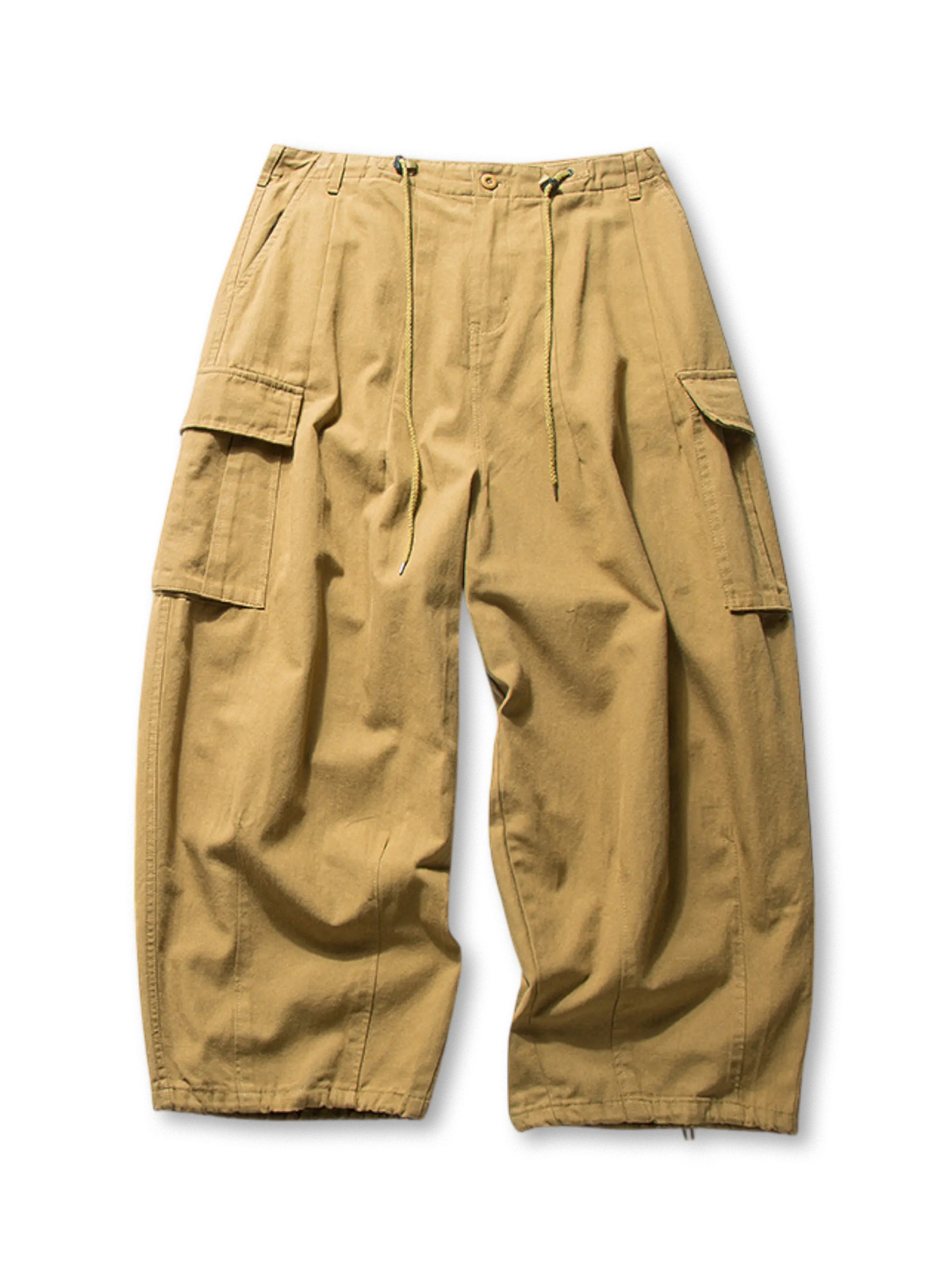 軍用カーゴポケットとドローコード調整が特徴のヴィンテージワイドカーゴパンツ
