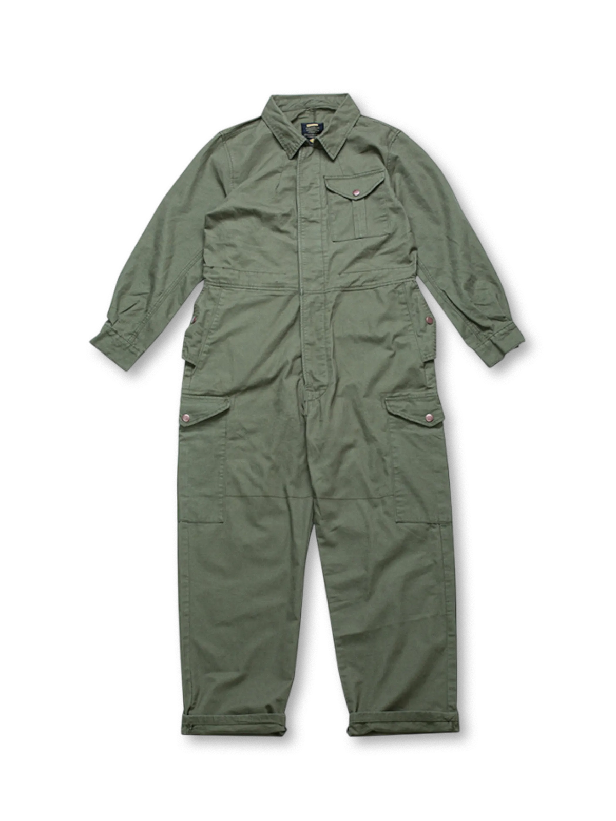 大容量ポケットと調節可能なショルダーストラップが特徴のヴィンテージワークカバーオール