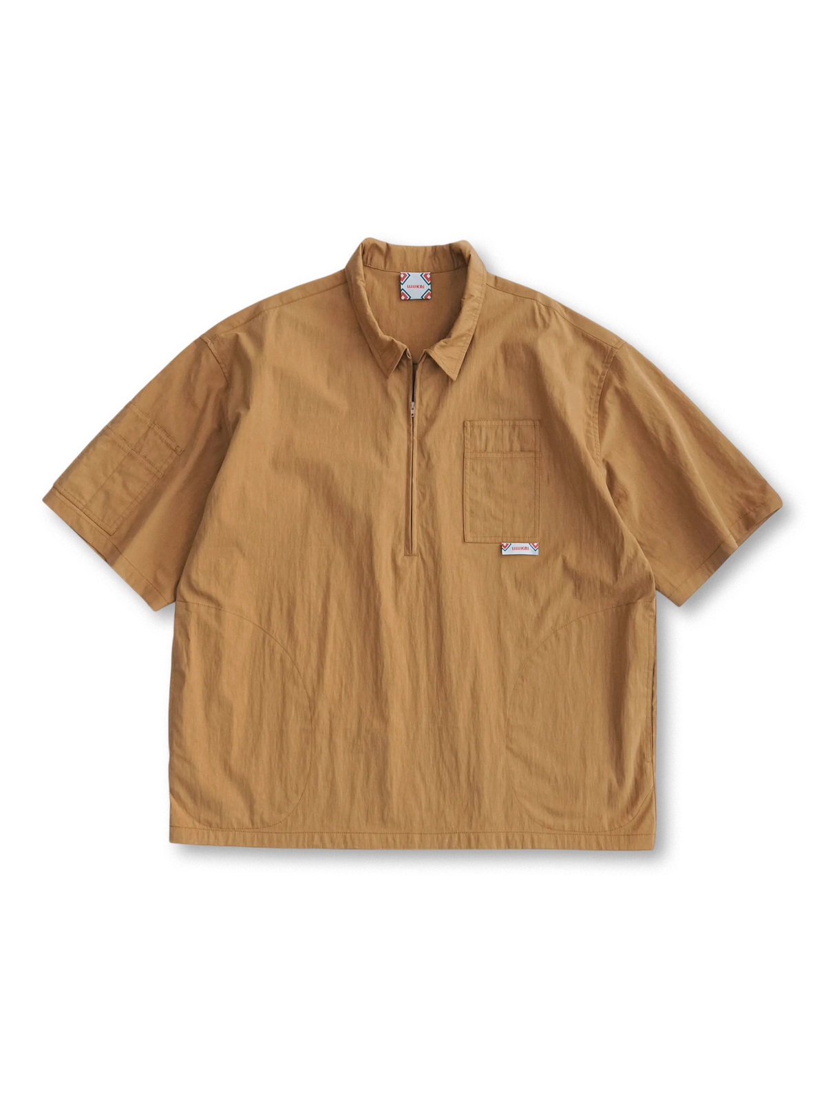 1940年代米軍ユーティリティシャツをモチーフにしたジッププルオーバー仕様の軽量ワークシャツ