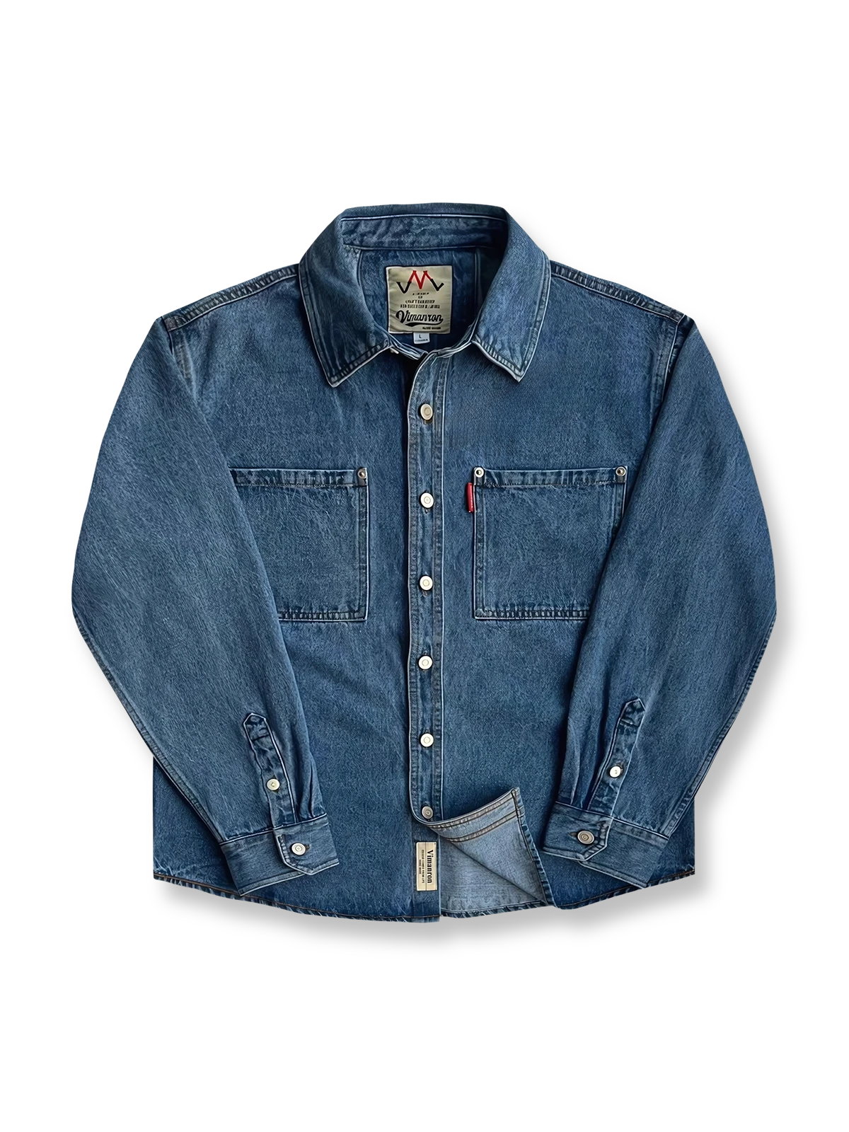 ウォッシュクラシックワークデニムシャツの全体正面画像、ダブルポケットとウォッシュ加工のディテール。