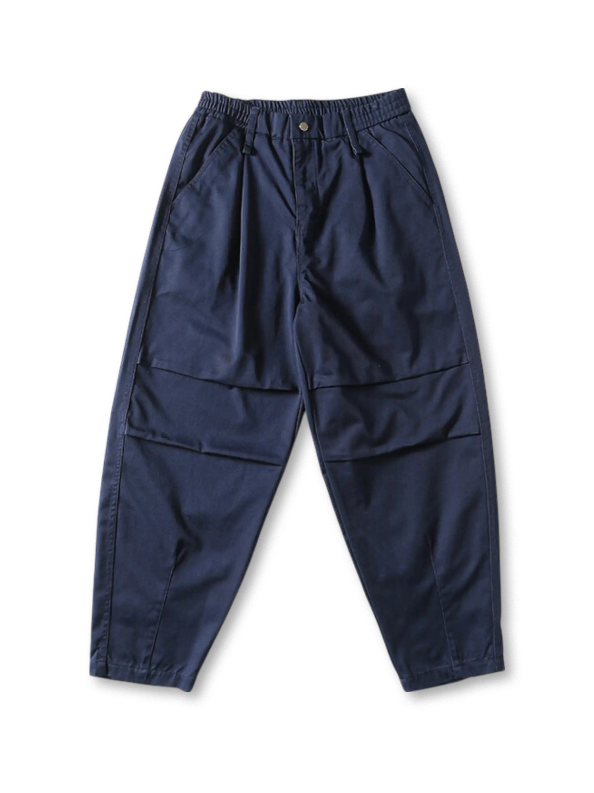 ウォッシュ加工と二本プリーツが映えるリラックスワイドパンツ