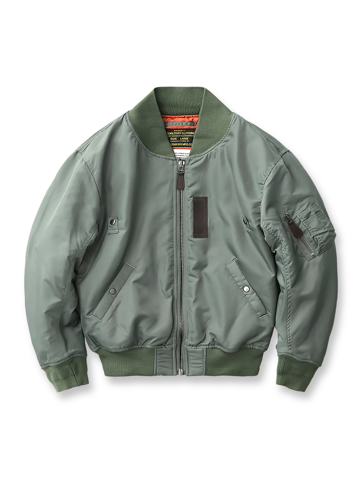 撥水性ナイロンとラムウールライナー付きの厚手MA‑1フライトジャケット。