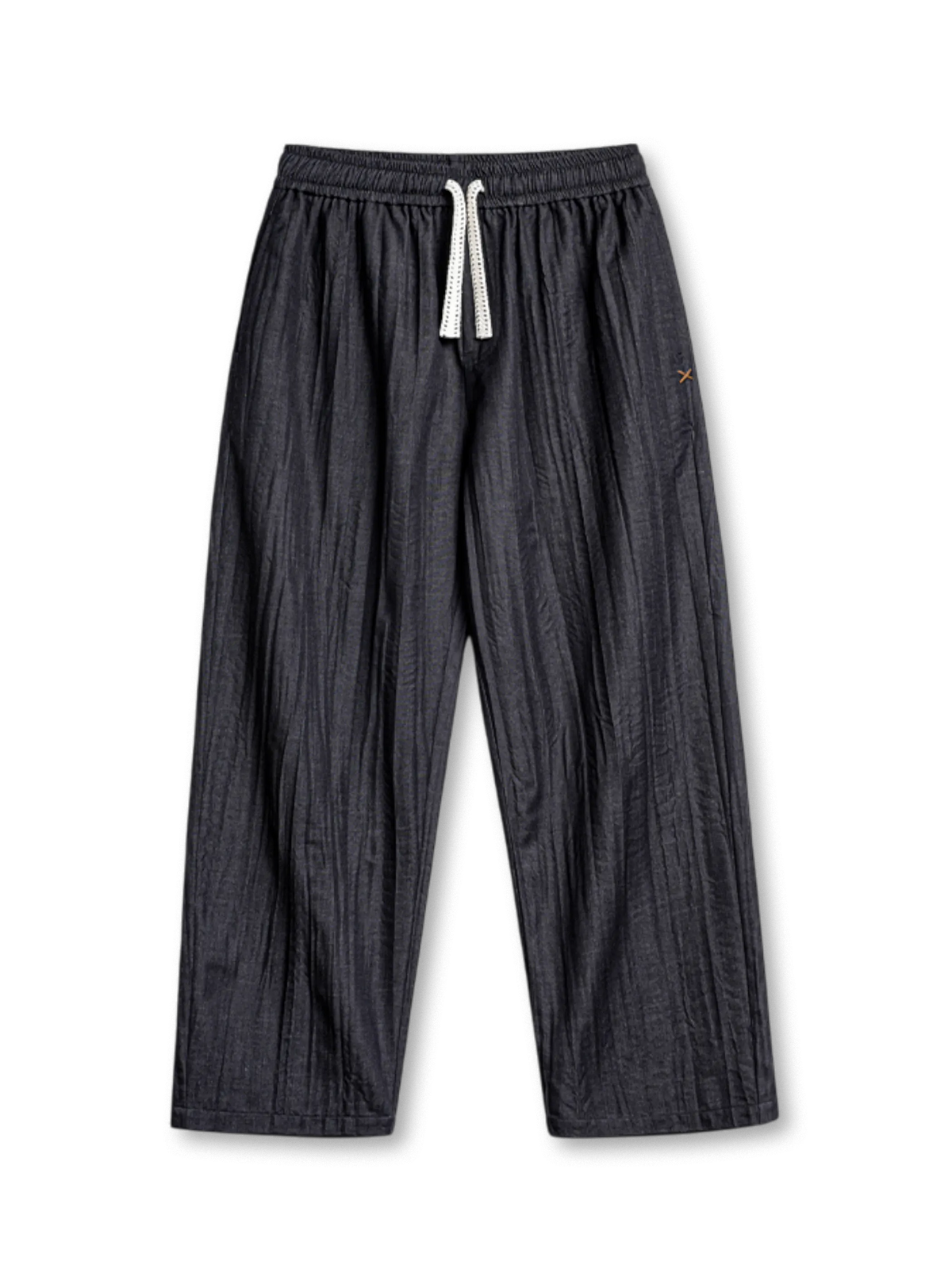 水波紋プリーツ技術使用のTRツイル座禅パンツ。ゴムウエストと複数ポケット付き。