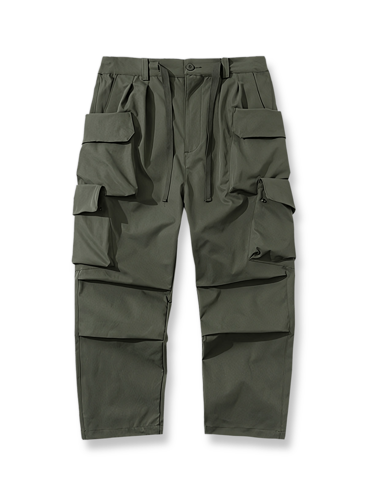防水素材と多機能ポケットを備えたアウトドアカーゴパンツ。