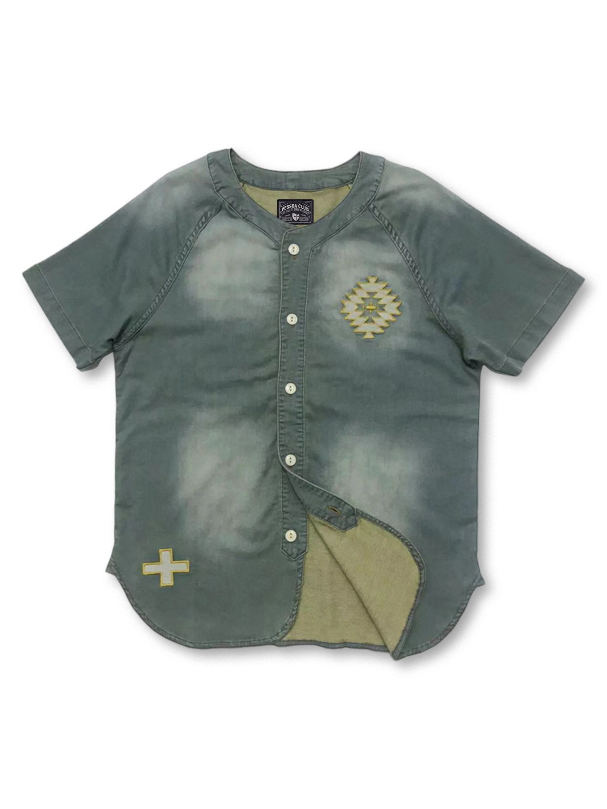 ナバホ刺繍とヴィンテージ加工を施したストレッチデニムシャツ