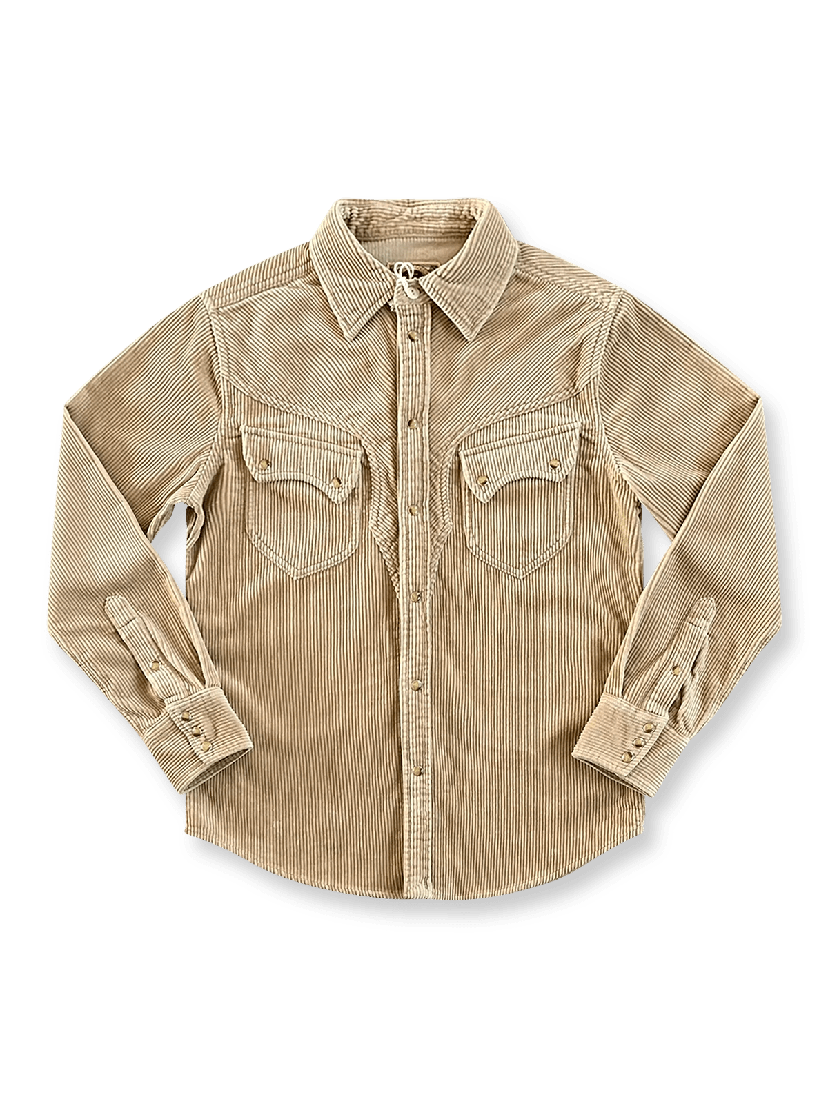 ウエスタン風デザインと精緻なディテールが映えるコーデュロイ長袖シャツ