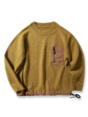 五本針編みとジップポケットが特徴のウール混紡ニットセーター